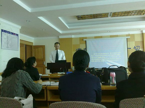 東航云南分公司牢牢把住春運安全關