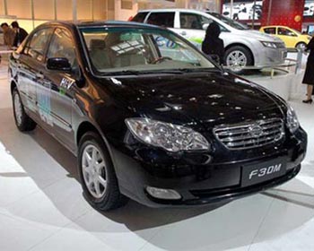 電動(dòng)汽車企業(yè)面臨研發(fā)和市場(chǎng)風(fēng)險(xiǎn)
