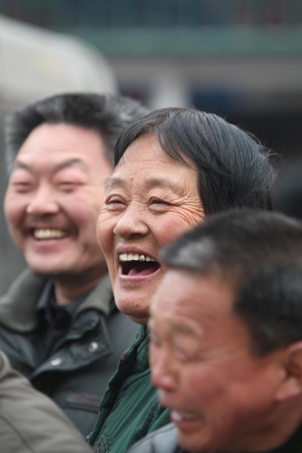 鄭州三萬農民喜過藝術節