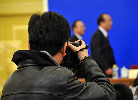 百家媒體云集政協首場新聞發布會