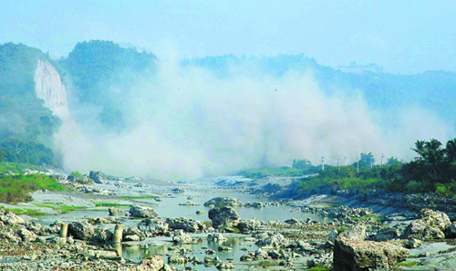 36名安吉游客親歷地震 千名浙江赴臺游客全平安