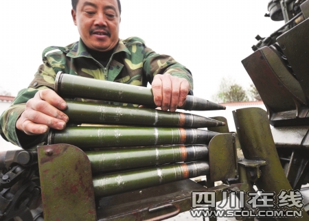 成都昨再次人工降雨 揭秘增雨高炮上天全過程