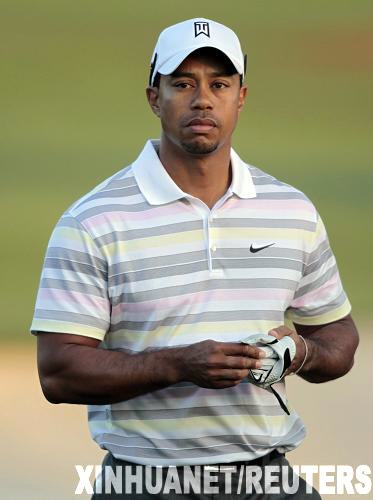 伍茲保鏢90人 荷槍實(shí)彈防止情婦鬧事