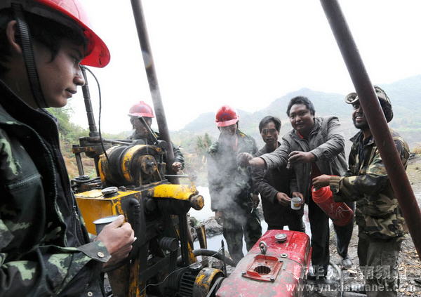 云南帕迫村將結束200年背水歷史