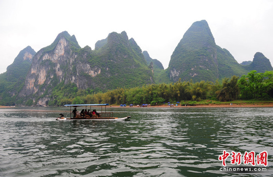 廣西桂林漓江水位上升 8日恢復全程游覽(圖)