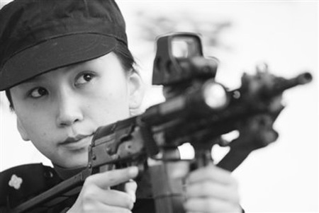 美女狙擊手彈無虛發 將赴上海增援世博安保