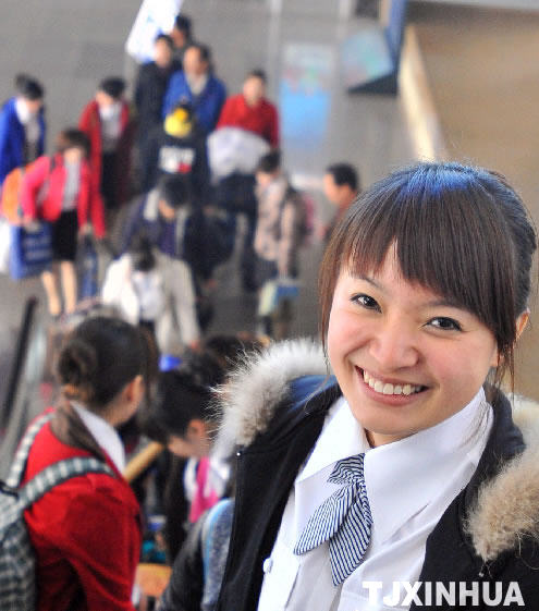 世博會天津館講解員啟程