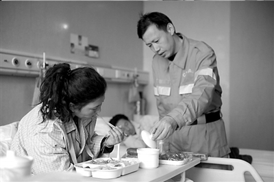 女孩卓瑪來京治療