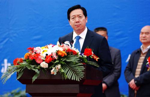 全國(guó)自行車環(huán)浉河大賽開幕 海內(nèi)外千余名選手角逐