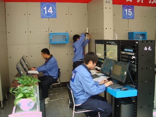 以競技促改革，產學合作培育高職計算機人才