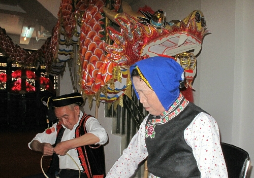 昆明：“古鎮廟會”度五一