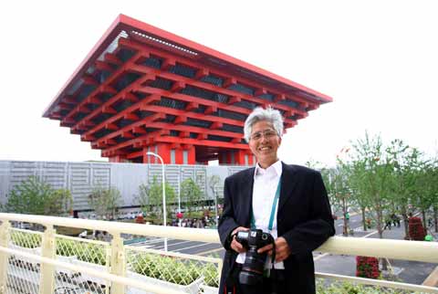 世博中國館總設(shè)計師攜全家參觀世博園(組圖)