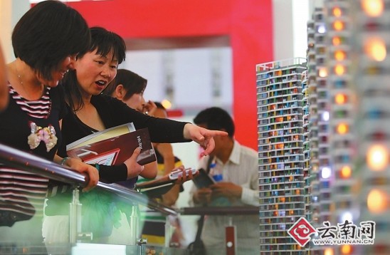 地方樓市政策調控處真空期 開發商觀望 市民等時機