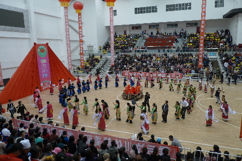 阿壩州首屆大櫻桃節鍋莊比賽頒獎晚會在汶川舉行