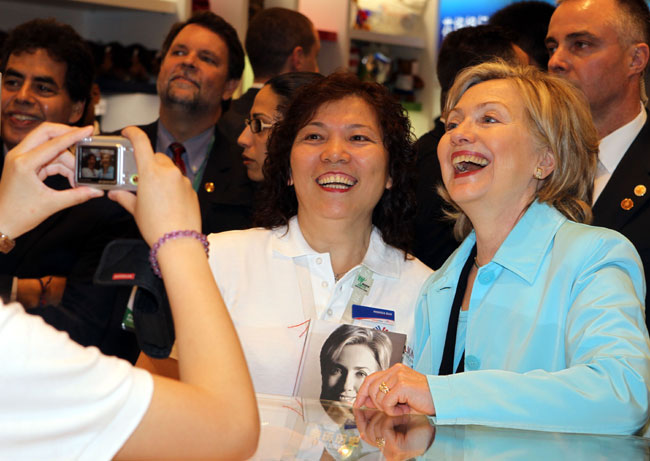 美國國務卿希拉里克林頓參觀上海世博園