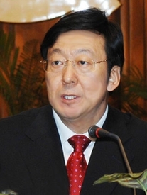 王素毅任內蒙古自治區黨委常委、統戰部部長