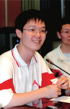 北京高考狀元出爐 理科狀元放棄保送北大考清華