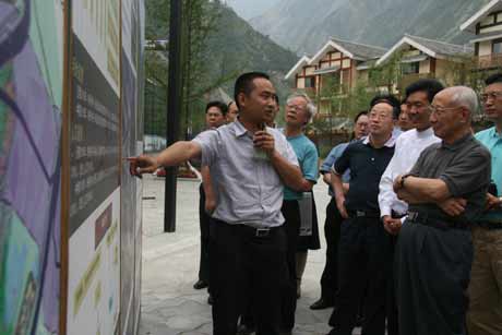 汶川縣科學重建專家咨詢組調研重建發展情況