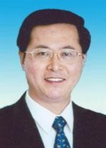 張春賢兼任新疆生產建設兵團黨委第一書記 車俊任政委