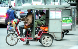 北京查處黑車一律處以2萬元罰款直至拘留的高限處罰