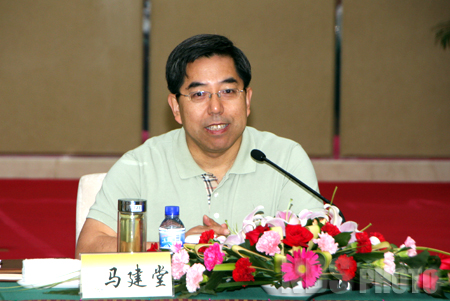 國家統(tǒng)計(jì)局長:經(jīng)濟(jì)數(shù)據(jù)要經(jīng)得起市場和歷史檢驗(yàn)