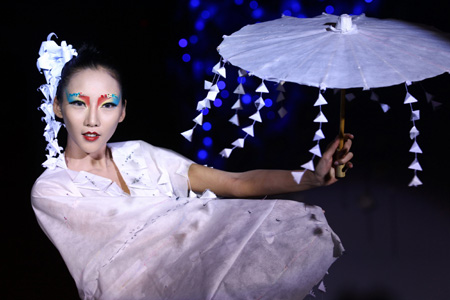 毛戈平學(xué)生畢業(yè)展[組圖]