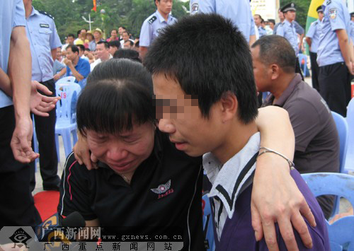 廣西公安機(jī)關(guān)破獲拐賣婦女兒童案 解救22人