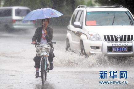 東北仍有暴雨來襲 江南大部炎熱不減