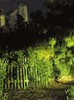 郭德綱違建自行拆除完畢 小區保安站崗防記者