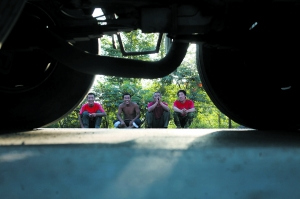 京藏高速擁堵情況緩解 部分司機遭打劫