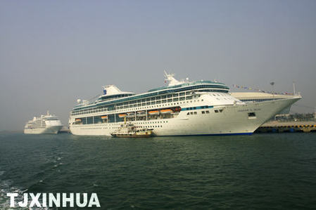 “十一”黃金周國際豪華郵輪集中“光臨”天津港