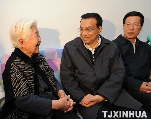 李克強在天津考察