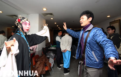 津門大學生演繹國粹魅力