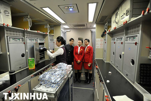 京津城際動(dòng)車(chē)組努力打造世界高鐵服務(wù)品牌