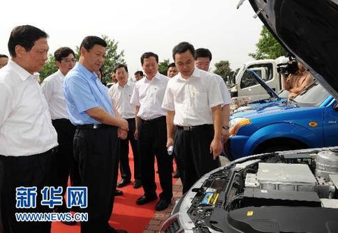 與人民在一起——中國領導人的一年足跡