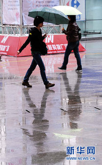 全國多地迎來強降雨天氣
