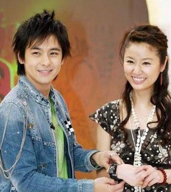 揭明星不堪情史 周潤(rùn)發(fā)喝洗潔精樂基兒割腕