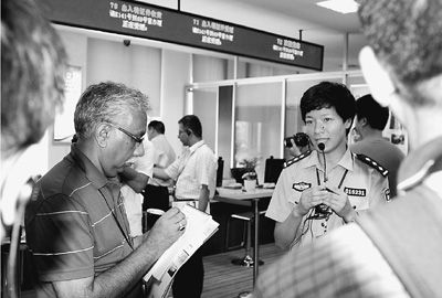 外媒首次實地采訪中國各地反腐倡廉
