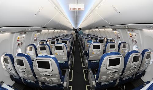 波音在京展示新型737-900ER客機(jī)