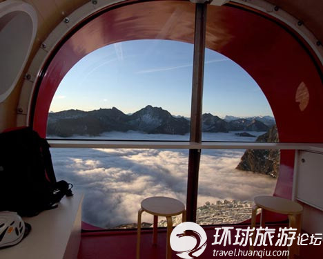 阿爾卑斯山頂?shù)膽铱章灭^ 你敢住嗎？