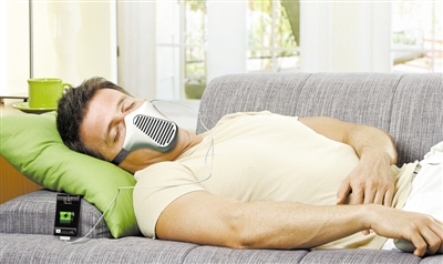 科技新視野:未來手機充電器靠呼吸發(fā)電(組圖)