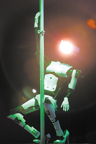 科技新視野:未來手機(jī)充電器靠呼吸發(fā)電(組圖)