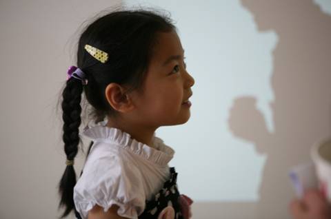 “畫出彩虹”繪畫聯展：一個純民間組織的助學之夢