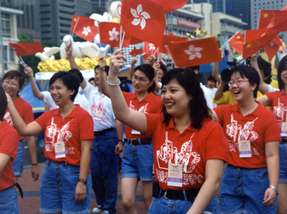 1997香港回歸：載夢飛香江