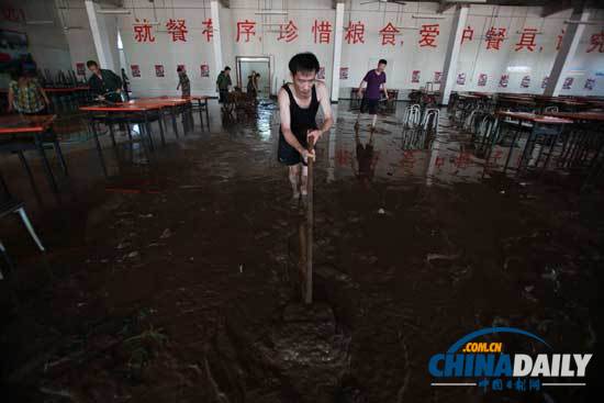 現(xiàn)場(chǎng)直擊：暴雨后的北京
