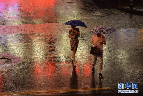 北京發(fā)布暴雨藍色預警 31日部分地區(qū)仍有大到暴雨