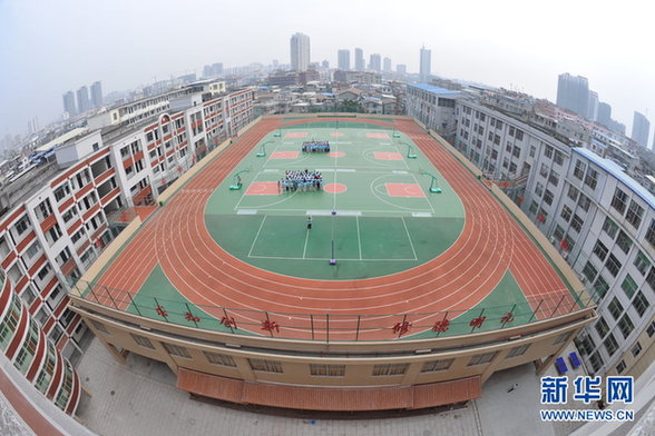 福建莆田學校投資3000萬建空中操場