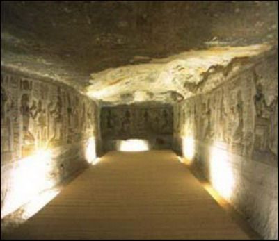 那些發(fā)生在古埃及金字塔中的奇異事件