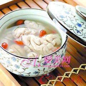 養(yǎng)生：電腦族用眼過(guò)度 吃什么最能滋補(bǔ)眼睛