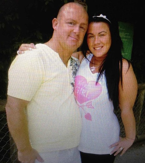 英夫妻同跳鋼管舞一年減64公斤(組圖)